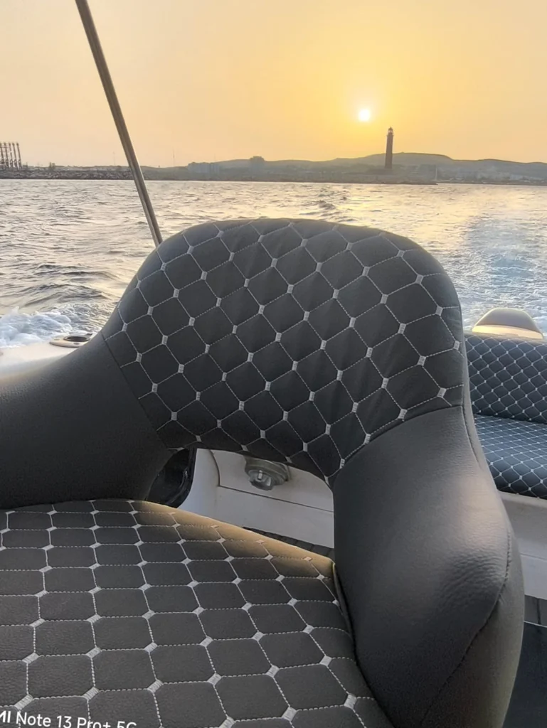 À VENDRE : BATEAU PÊCHE-PROMENADE 6,35 m – Rénové à neuf, prêt à naviguer !