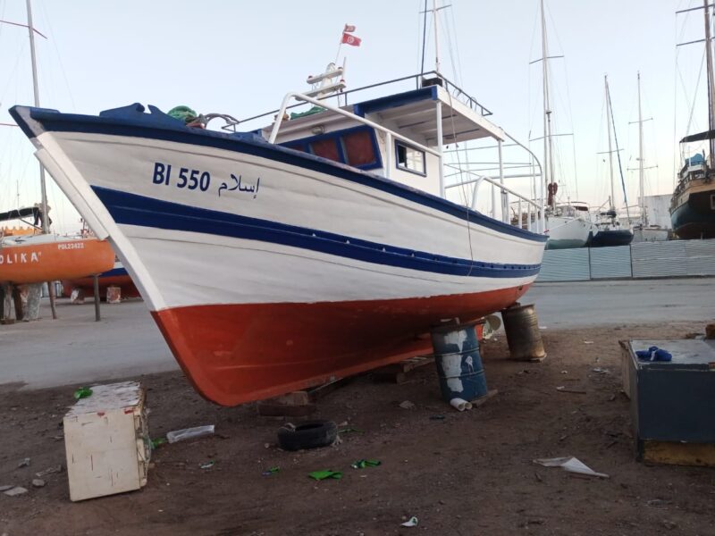 Bateaux de pêche professionnel