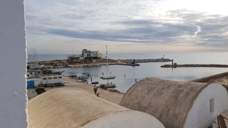 Lever de soleil sur la marina de Monastir, port d'hivernage prisé