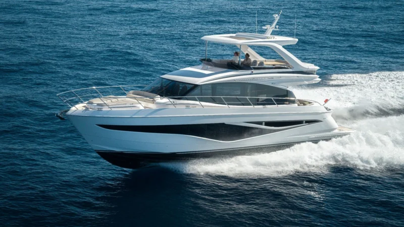 Yacht Princess F58 en navigation, Princess Yachts Tunisie